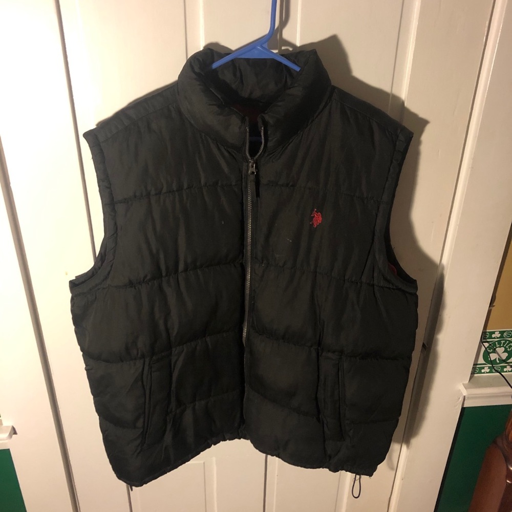 U.S. Polo Assn. Black Red Puffer Vest
